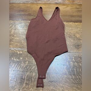 Abercrombie & Fitch Soft A&F collection Brown V-Neck Top sz‎ medium (F)